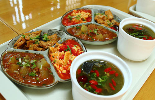 營養餐